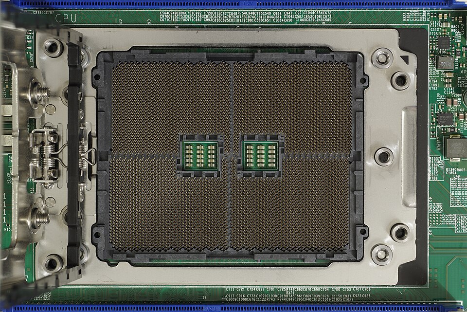 File:Amd socket sp3 IMGP3469 smial wp.jpg