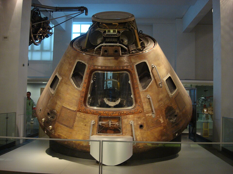 File:Apollo 10 Command Module 1.jpg