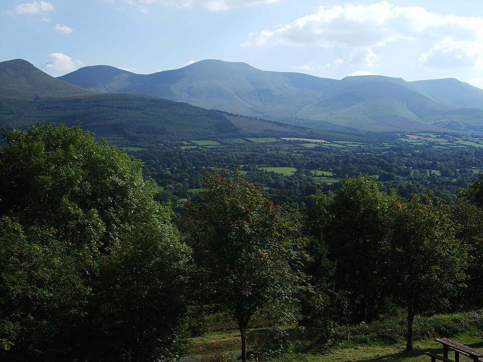 File:Galtee range aherlow.JPG