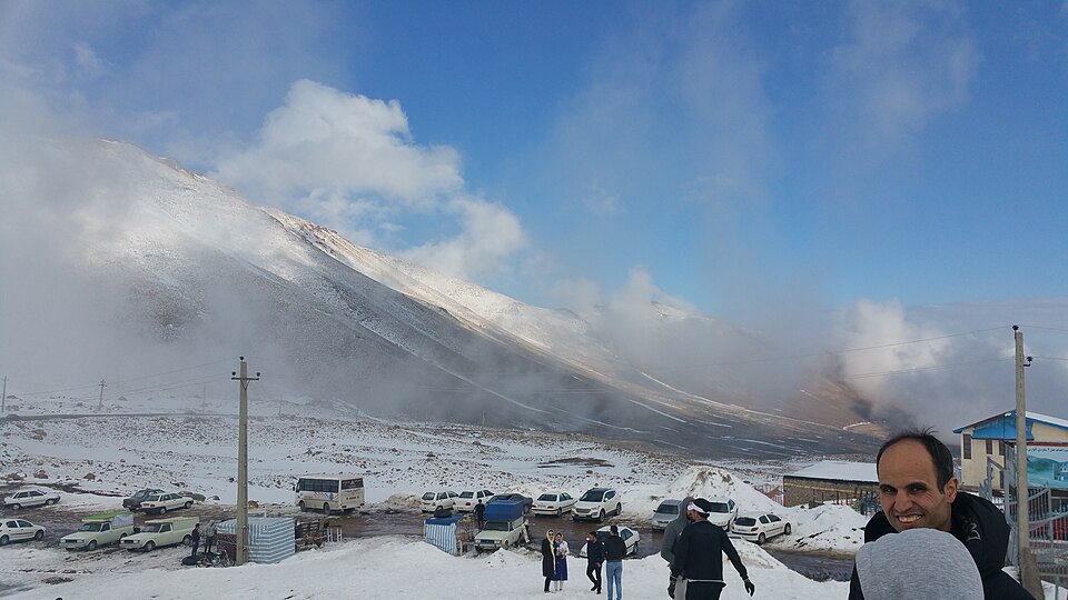 File:Alvares ski resort.jpg