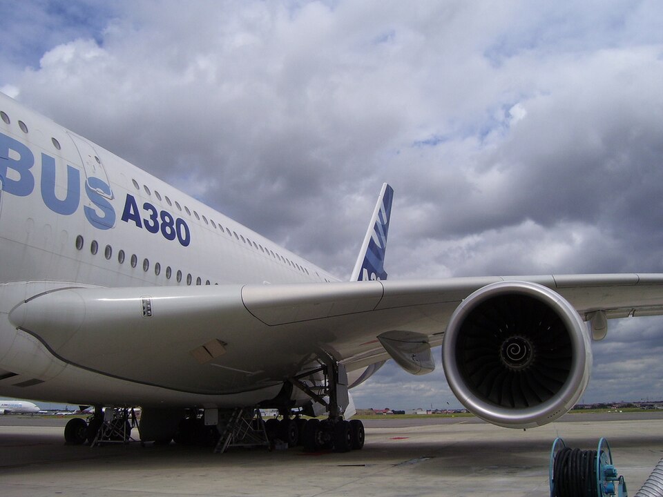 File:France toulouse A380 pres.jpg