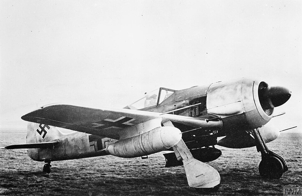 File:German Military Aircraft 1939-1945 CH16121.jpg
