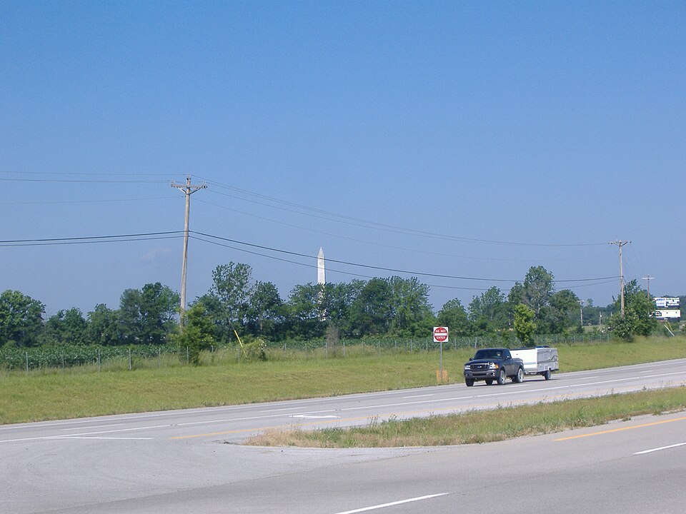 File:Jeff Davis KY monument distant.JPG