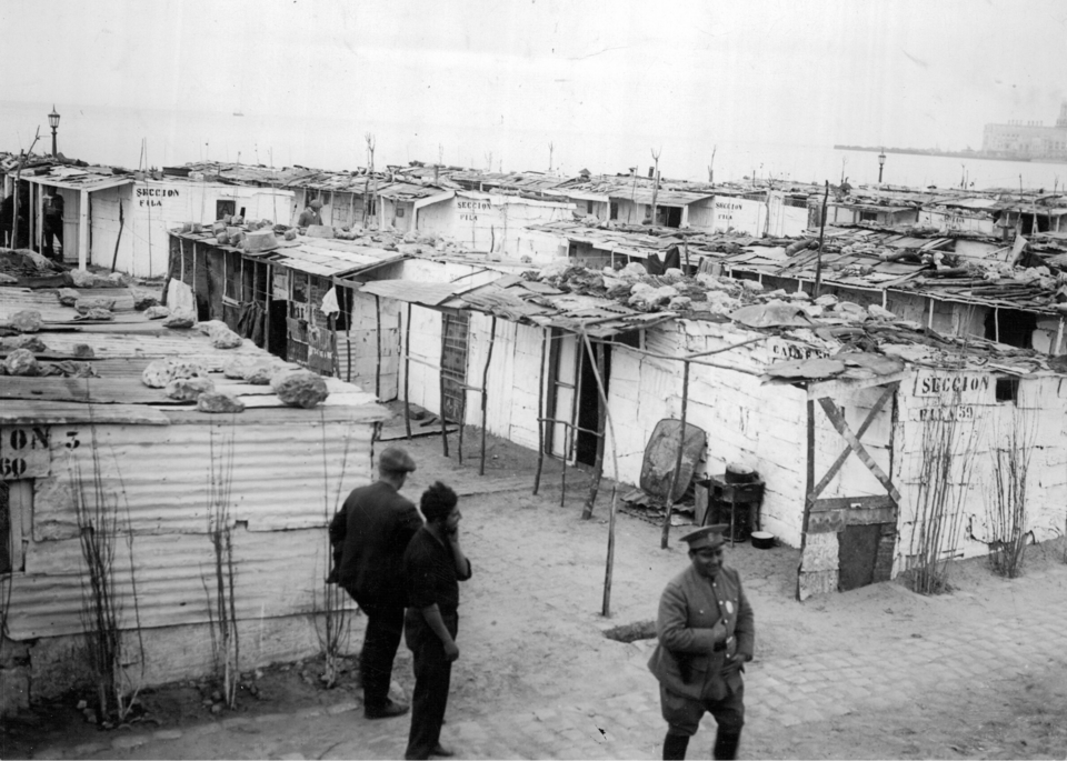 File:Presencia policial en Villa Desocupación.png
