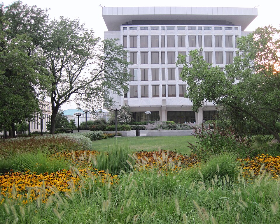 File:RobertLathamOwenPark.jpg