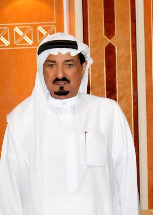 File:ThumbayMoideenVayalarRaviSheikhHumaid (cropped).jpg