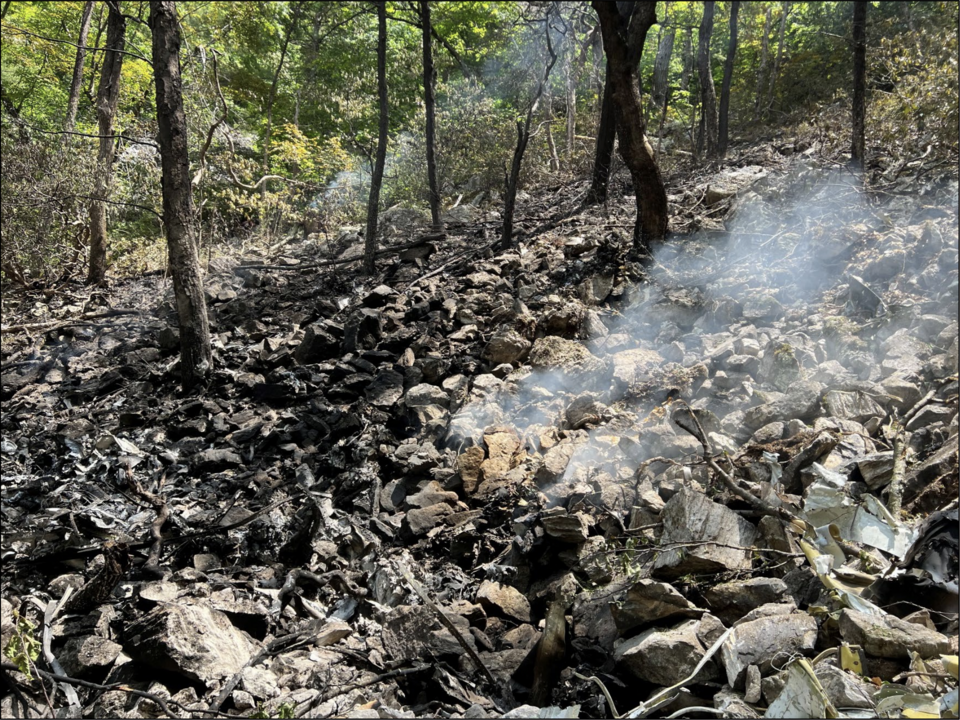 File:Wreckage of N611VG – Photo 1.png