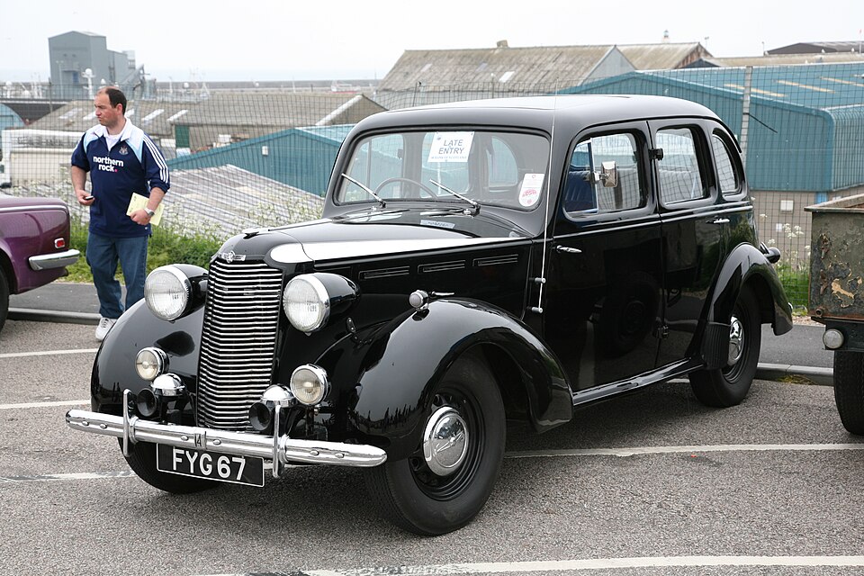 File:1947 Vauxhall 14 4691383736.jpg
