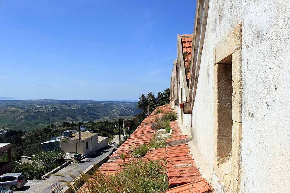 File:Agridaki Church 02.JPG