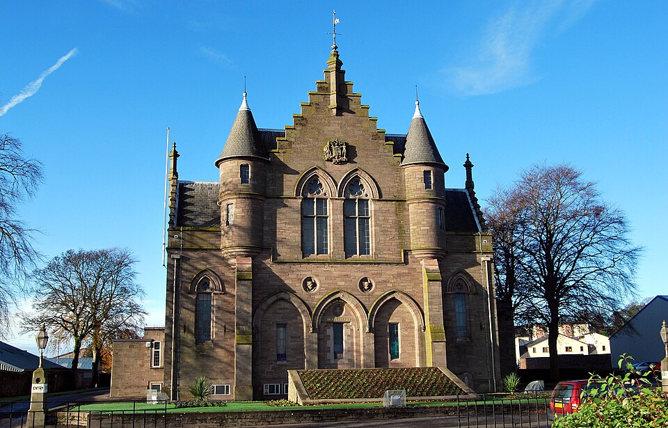 File:Forfar Reid Hall.JPG