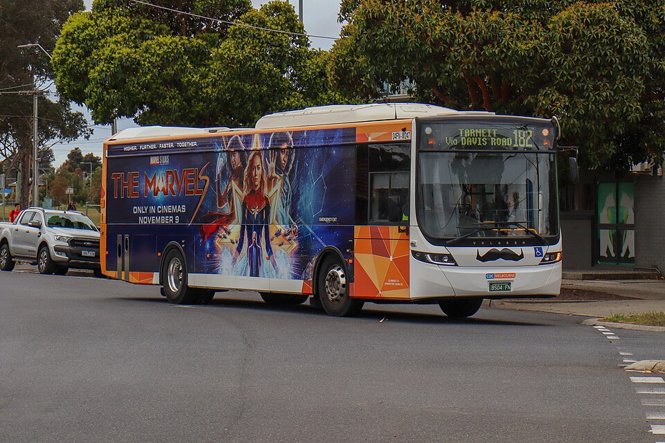 File:Route 182 Bus.jpg