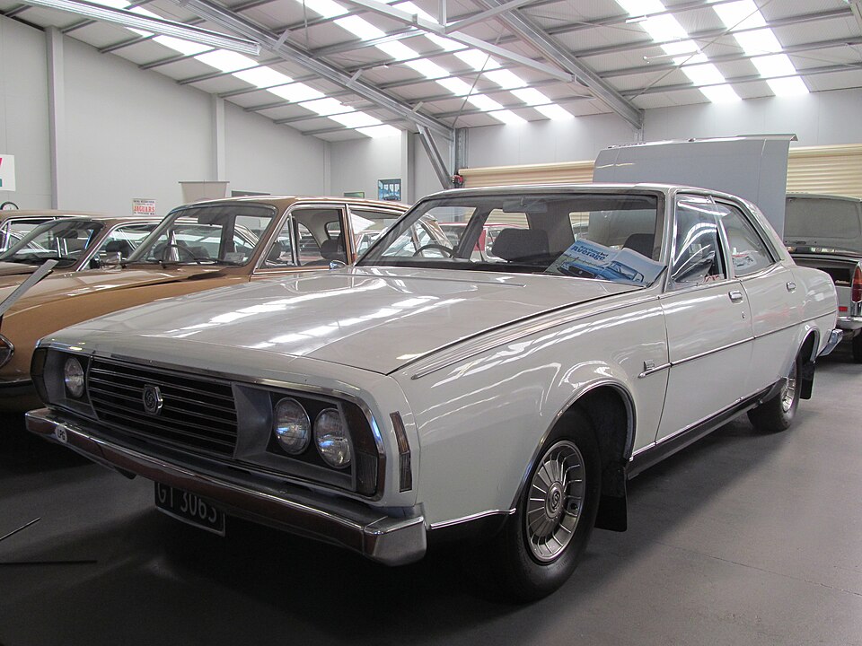 File:1974 Leyland P76 Super (36853930300).jpg