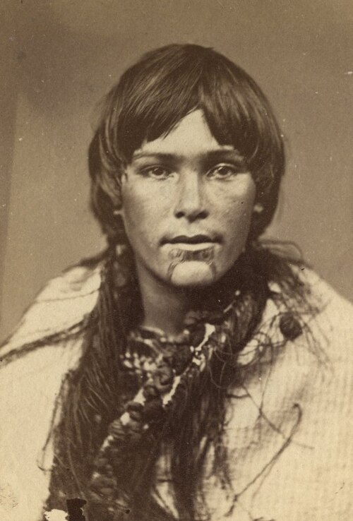 File:Femme Maori 1998-23050-173.jpg