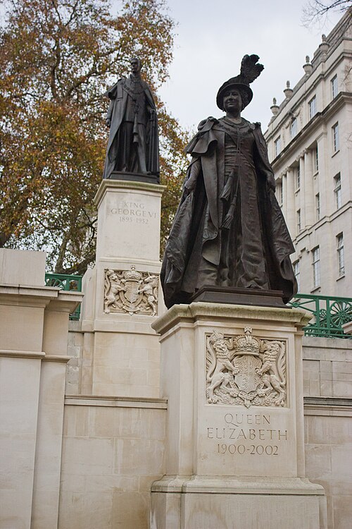 File:London England Victor Grigas 2011-31.jpg