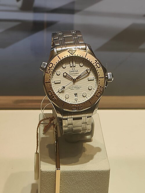File:Omega Seamaster Co-Axial.jpg