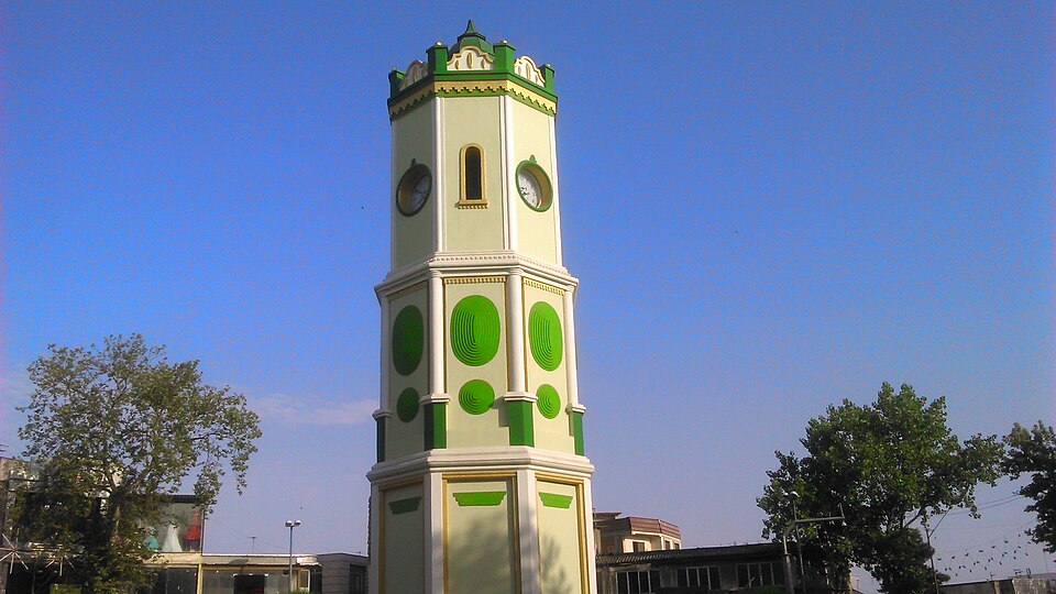 File:Pa Sa'at 2.jpg