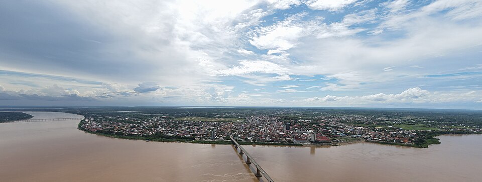 File:Aerial View of Kampong Cham City.jpg