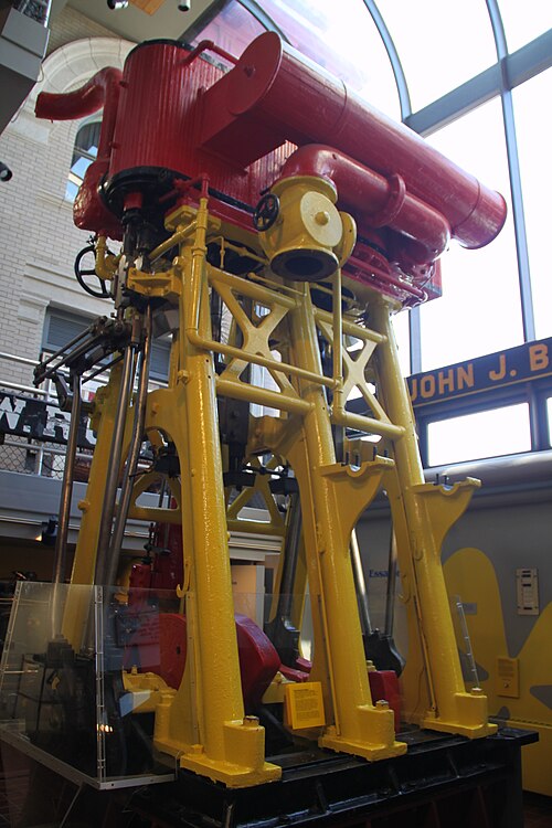 File:Duluth Marine Museum- Tug ESSAYONS Engine.jpg