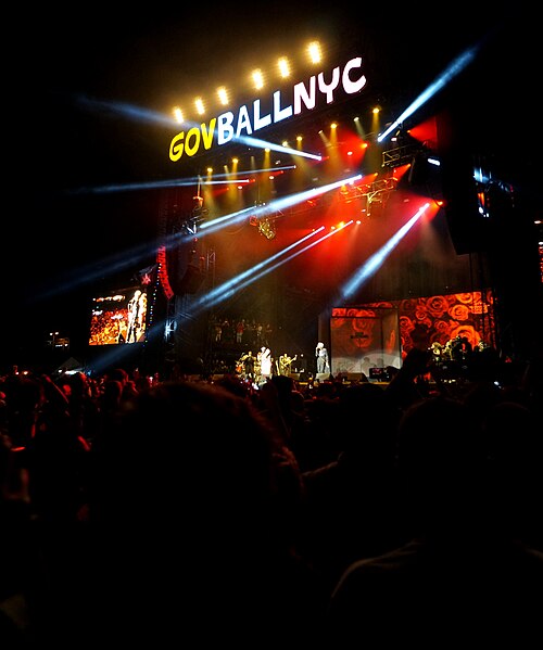 File:Outkast live at Gov Ball 2014.JPG