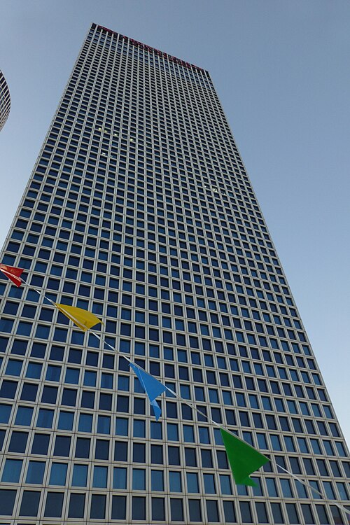 File:Azriely Towers מגדלי עזריאלי (29).JPG