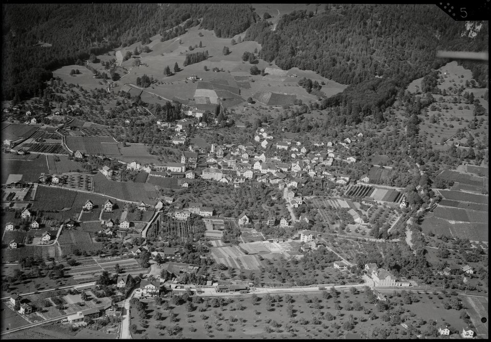 File:ETH-BIB-Malans-LBS H1-010094.tif