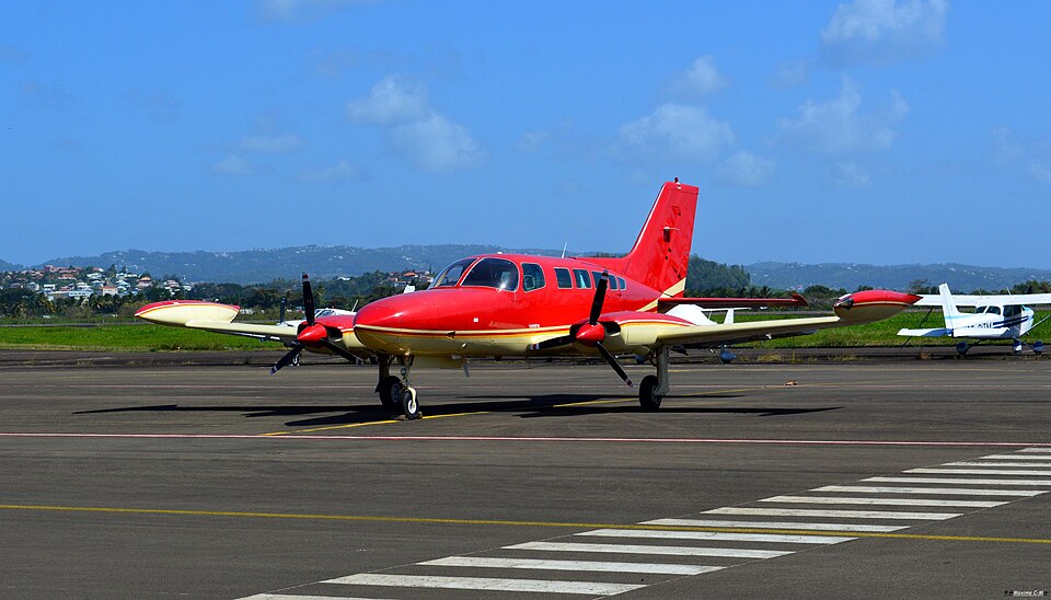 File:F-OIXB (16832522366).jpg