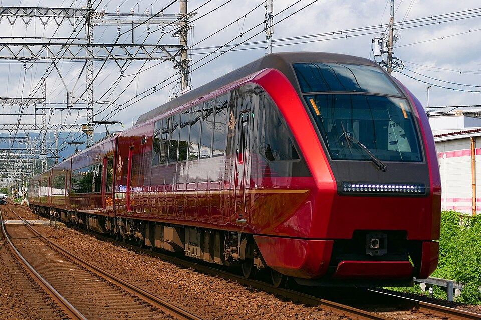 File:Kintetsu Series80000 Hinotori-10.jpg