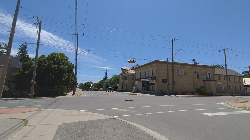 File:Linwood, Ontario.jpg