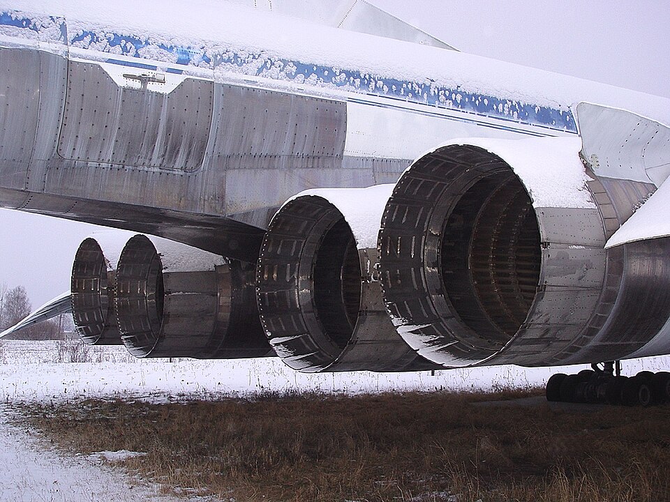 File:Tupolev Tu-144 AN0521445.jpg