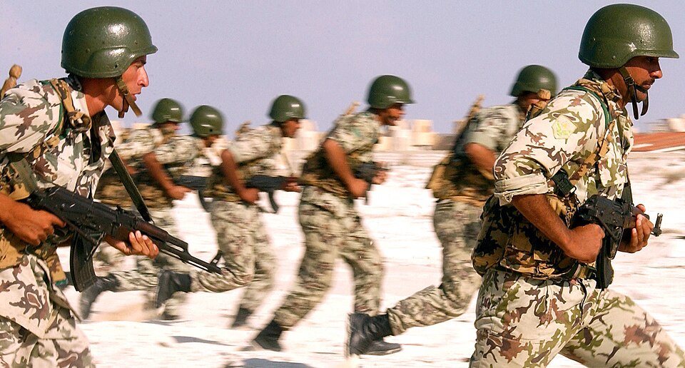 File:DF-SD-03-04442.jpg