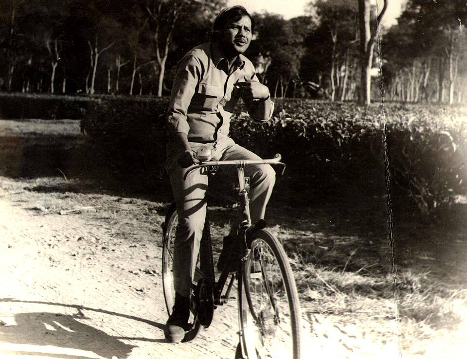 File:Dhiru Bhuyan Film Ratanlal.jpg