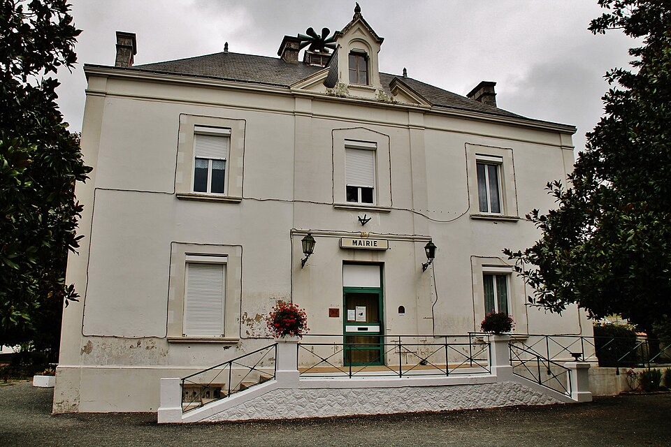 File:050 l'ile d'elle ( 85770 ).JPG