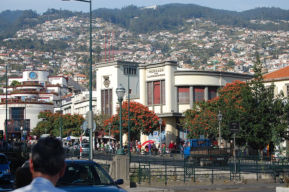 File:Mercado dos Lavradores.jpg