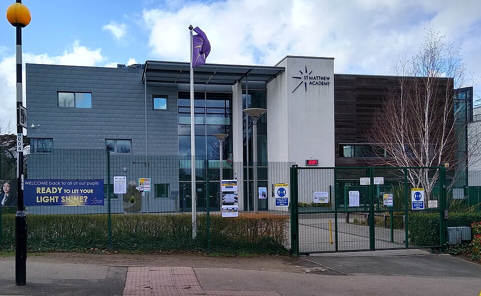File:St Matthew Academy 1.jpg