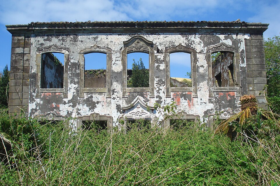 File:FAI HOR Conceicao palacetePilar southernFacade.JPG