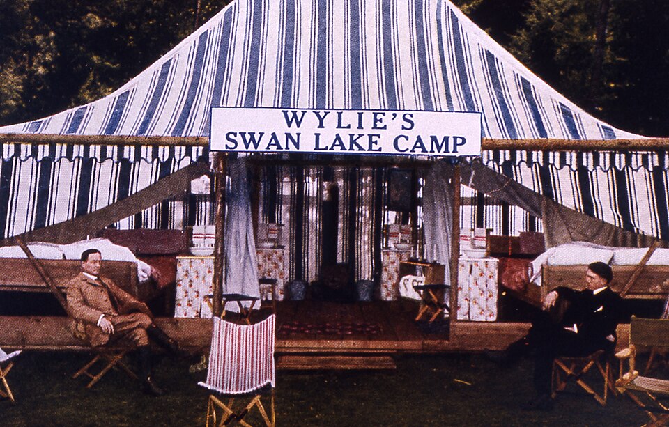 File:WylieSwanLakeCampYNPca1900.jpg