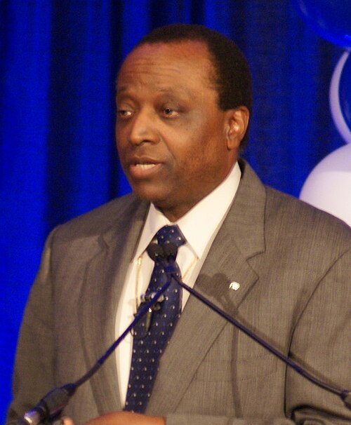File:Alan Keyes speech.jpg