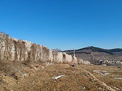 Remnants of the Great Wall of Qi in Laiwu, Jinan.
