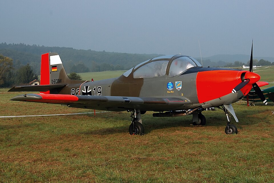 File:Piaggo Focke-Wulf 149.jpg