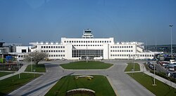 Dublin Airport terminal building by Desmond Fitzgerald and OPW (1940)