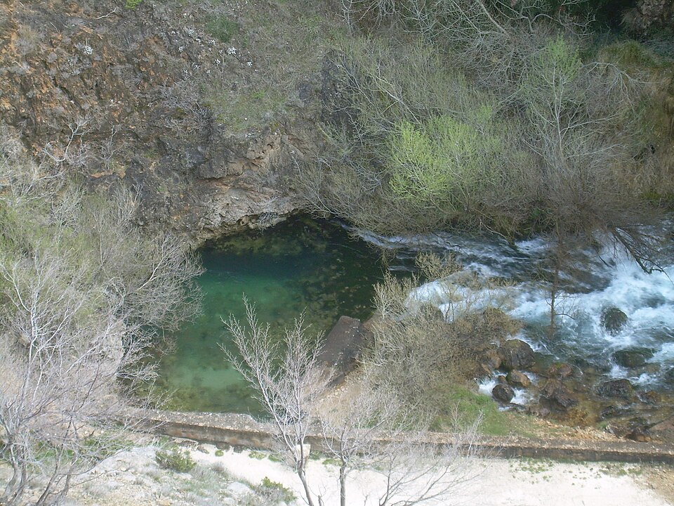 File:Izvor Krke.jpg