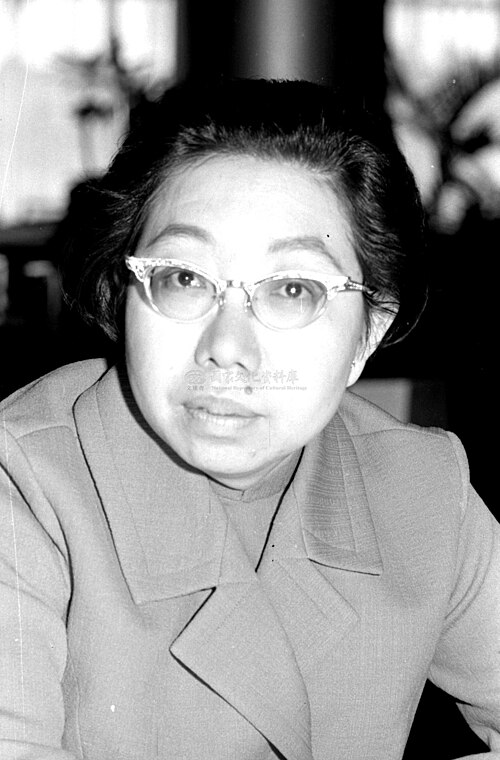 File:19691105胡仙.jpg