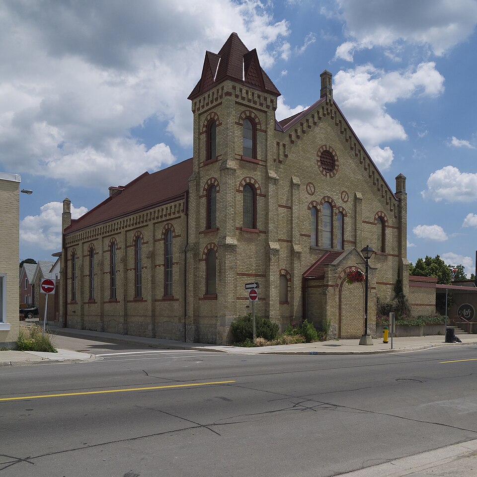 File:Cambridge Arts Theatre 1.jpg