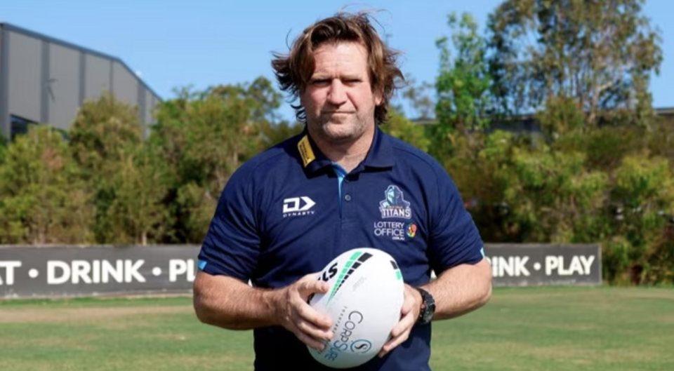 File:Des Hasler - 2023.png