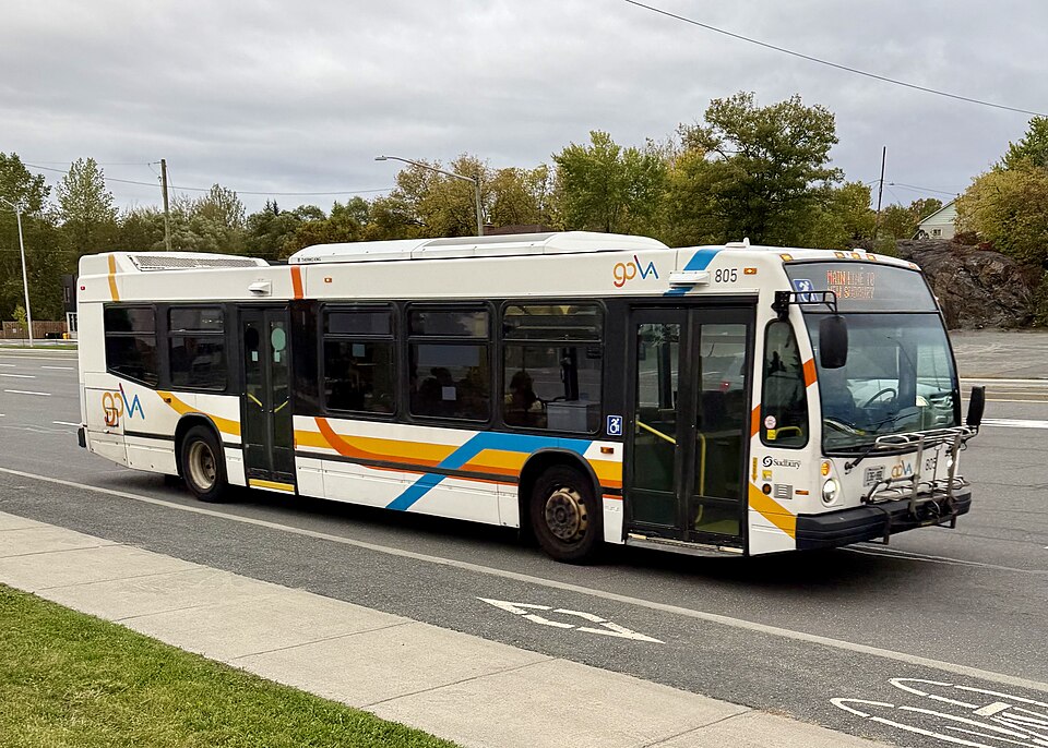 File:GOVA Bus 805.jpg