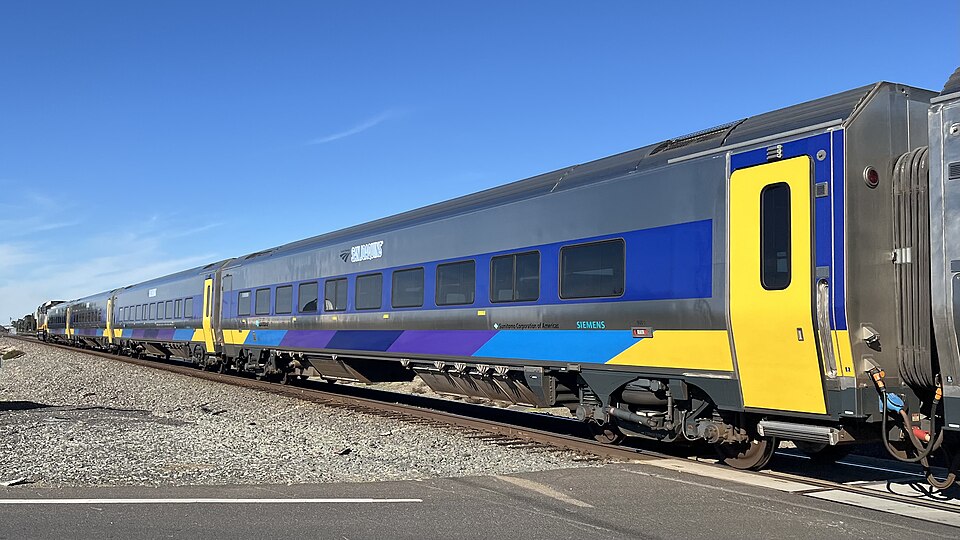File:San Joaquin train.jpg