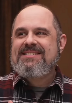 Photograph of Craig Mazin