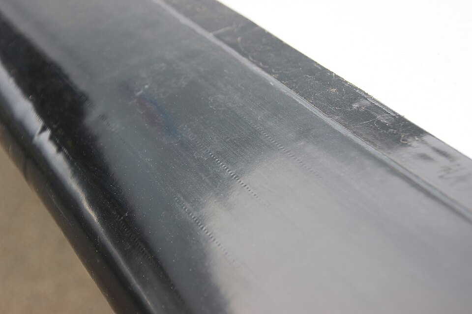 File:Pneumatic deice boot detail.JPG