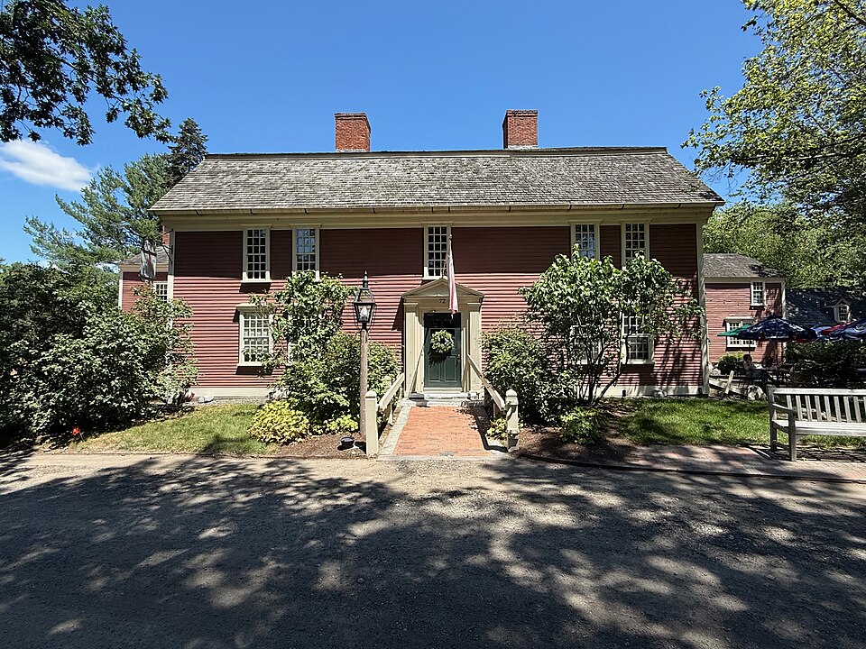 File:Wayside Inn 2025.jpg