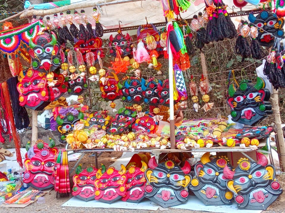File:Drishti Bommai stall in South india.jpg